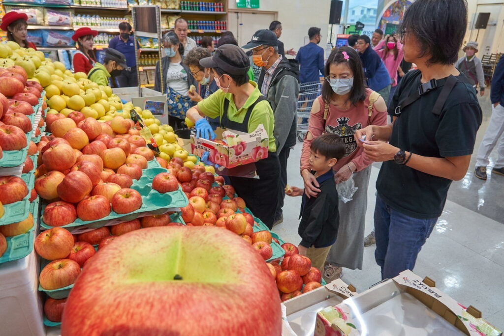 2023家樂福c青森蘋果記者會