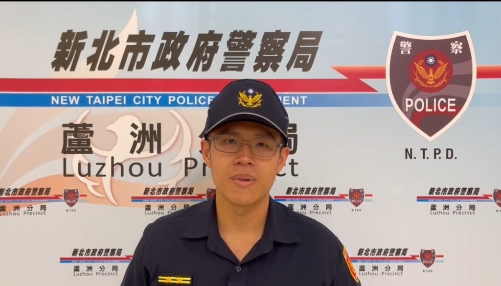 蘆洲所所長蔣延紹說明情況。(記者宋紹誠翻攝)