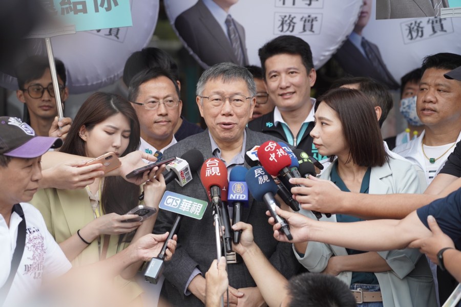 盧秀燕替蔡壁如、林家興站台上演「藍白合」 柯文哲：可解決的先解決 321