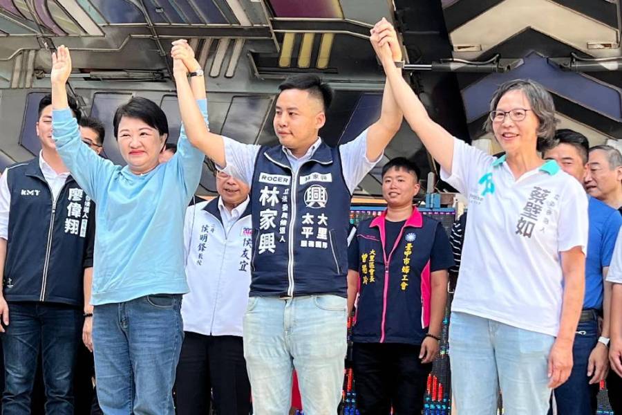 藍白合最強母雞 盧秀燕喊：新時代進國會 台灣才會改變 319