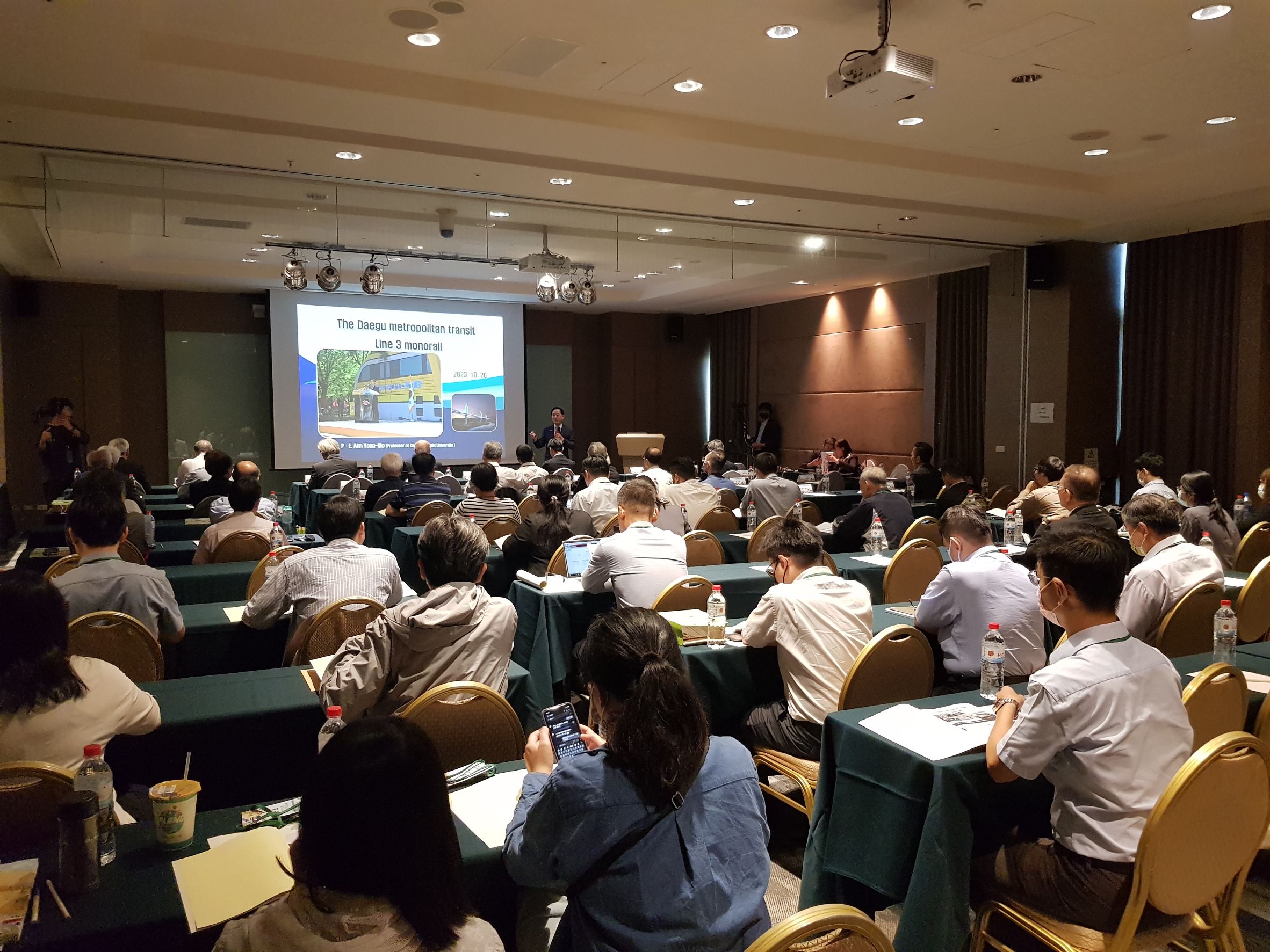 112年度先進運輸國際單軌技術交流論壇在台南  國內外產官學齊聚共襄盛會