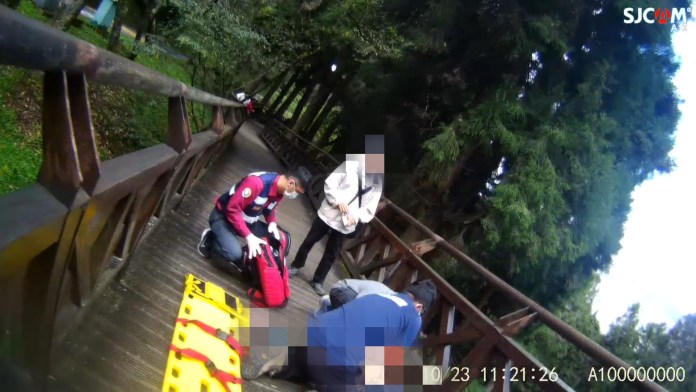 64歲男獨遊阿里山森林遊樂區 身體不適倒臥登山步道送醫不治 55 阿里山森林遊樂區,登山步道,男子,送醫不治