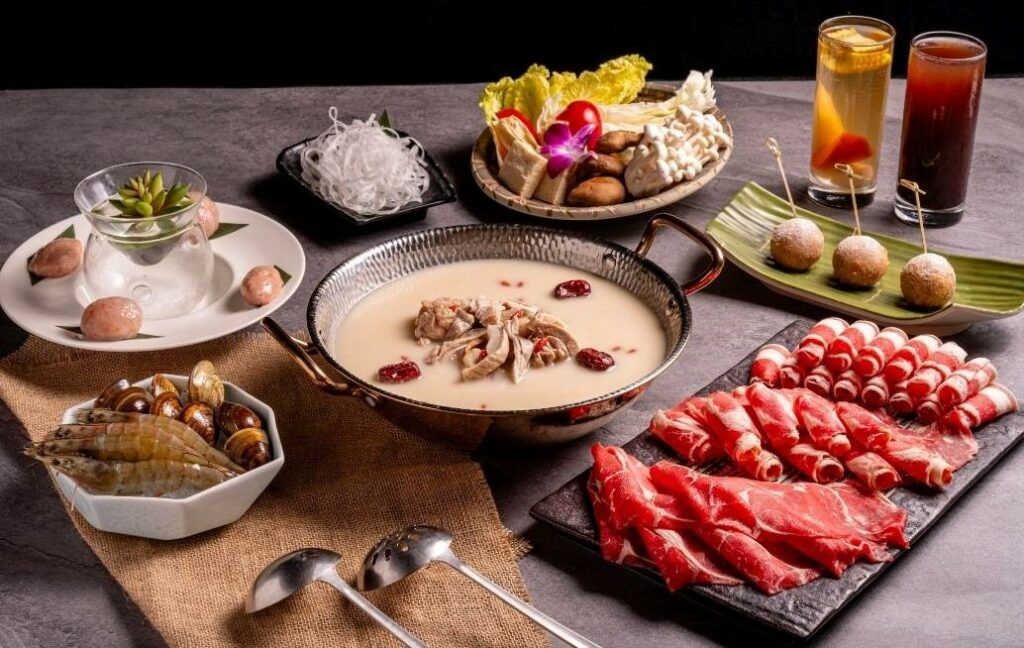 「美食在台北‧鍋際大賞」即日起~10/31消費滿百 發票登入抽大獎