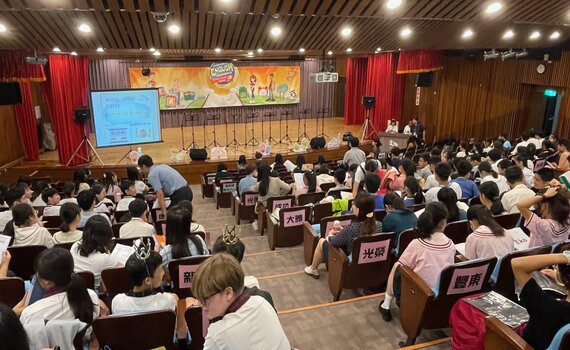 「聲」歷其境! 中市英語讀者劇場51所學校同場競演