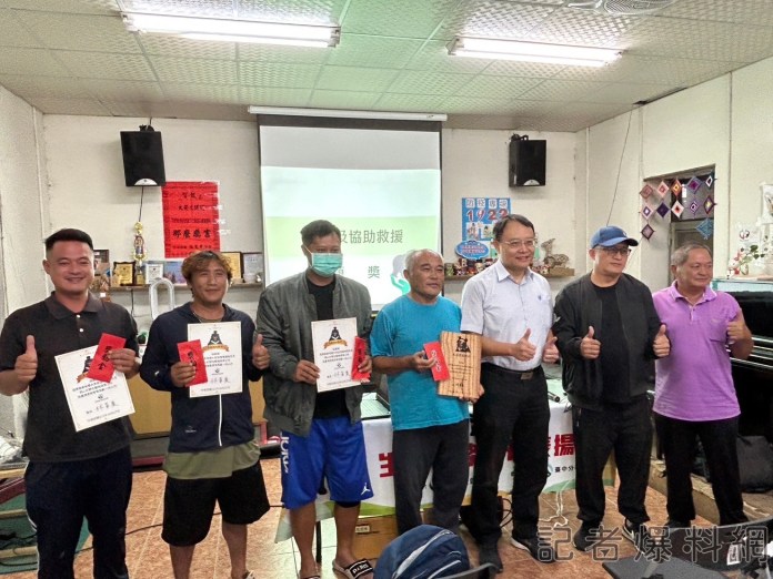 大安部落族人通報救援小熊 林業保育署頒獎勵金