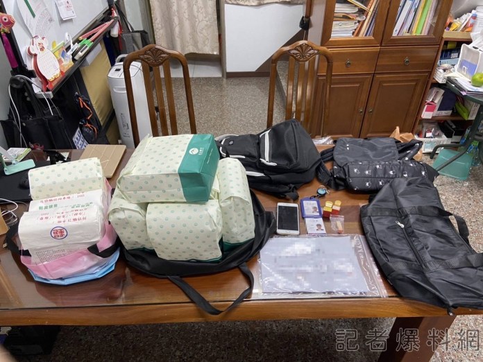 影/男遭詐1800萬 所長逮車手遭撞 車手仍遭警網逮捕 55 E019CC33 AF8A 4462 BF76 E59C41AE2007 | 社會 社會 記者爆料網