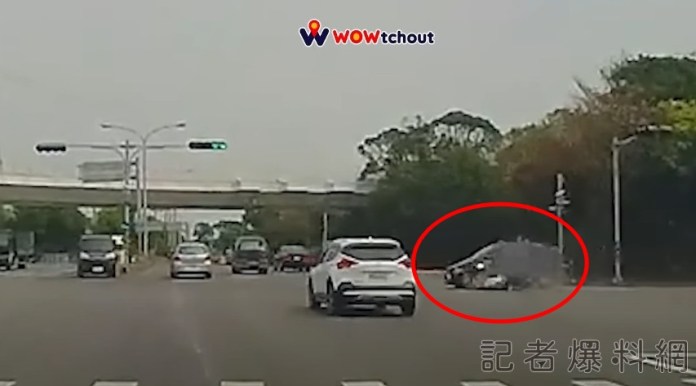 台中16歲少年無照駕駛闖紅燈撞飛雙載父女檔! 42歲父傷重亡.6歲女擦傷 57 台中,沙鹿,無照駕駛,16歲少年,闖紅燈,撞死人