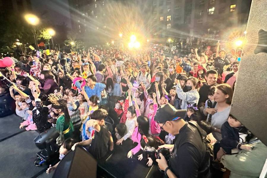 【有影】大型萬聖節派對在五股 「不給糖就搗蛋」聲此起彼落 249 「五股洲子洋快樂亮相!萬聖節親子變裝園遊會」