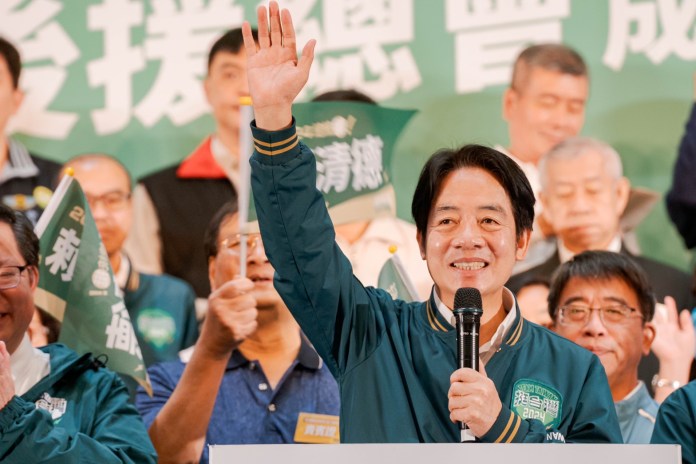 出席全國勞工後援總會成立大會 賴清德:政府接力發展經濟擴大照顧勞工 62 S 69107836 | 政治 政治 記者爆料網