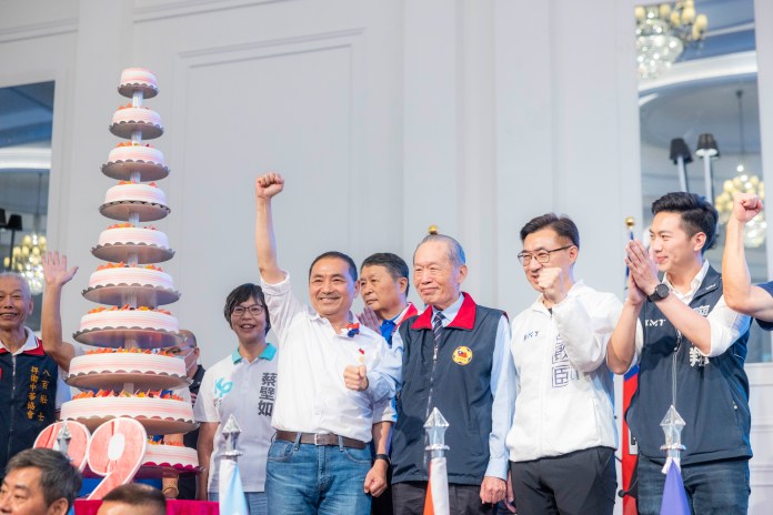 明年以總統身分參加黃埔百年校慶 侯友宜:當選讓行憲紀念日全國放假 58 S 10223666 | 政治 政治 記者爆料網