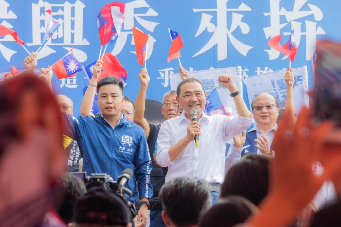 明年以總統身分參加黃埔百年校慶 侯友宜:當選讓行憲紀念日全國放假 59 S 10223663 | 政治 政治 記者爆料網