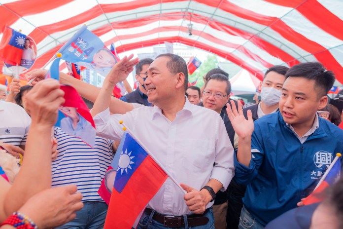 明年以總統身分參加黃埔百年校慶 侯友宜:當選讓行憲紀念日全國放假 60 S 10223660 | 政治 政治 記者爆料網