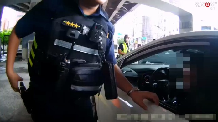 不到24小時又被抓!北市男藏48包毒品 見警攔查全身抖 56 719896486.760075.mp4 20231029 160541.211 | 社會 社會 記者爆料網