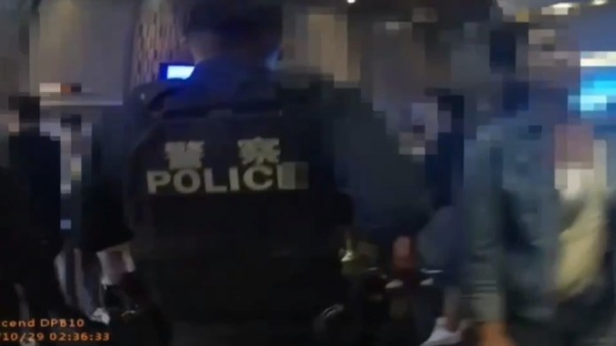 酒喝多就變身?萬聖節趴男客搭電梯口角 朝安管揮拳濺血 62 720262012.202662.mp4 20231029 210938.543 | 社會 社會 記者爆料網