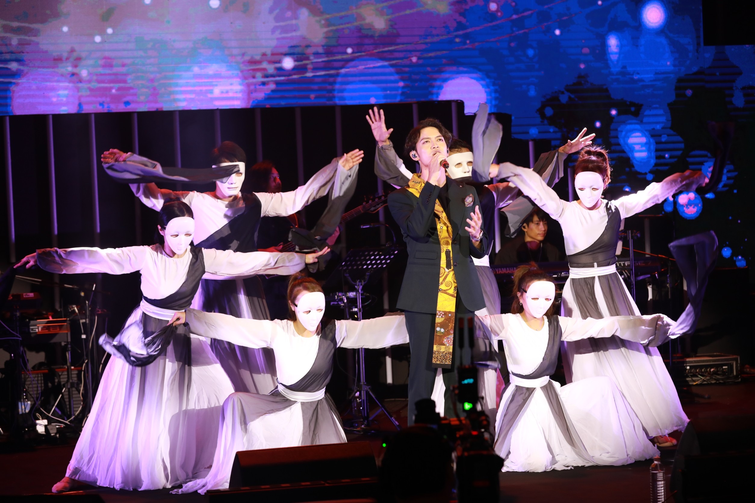 寶吉祥歌之饗宴8演唱會 SAYA張惠春「破繭而出」熱力開唱