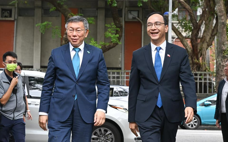 國民黨主席朱立倫和民眾黨主席柯文哲30日上午展開「政黨協商」，雙方都盼「藍白合」有所進展。圖／引自朱立倫臉書