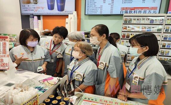 中市勞工局推動「體驗式徵才服務」! 攜手企業助中高齡朋友順利銜接就業