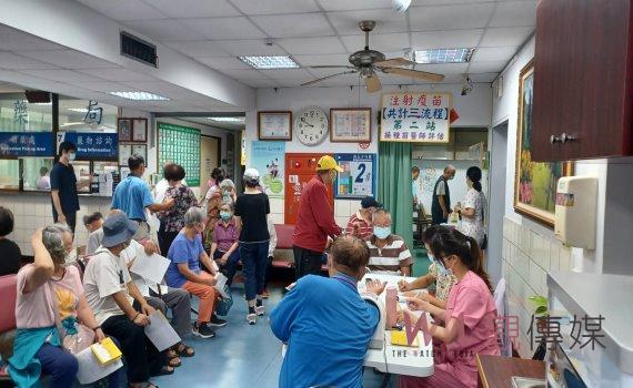 彰化榮家辦理莫德納XBB疫苗接種 預防65歲以上長輩併發重症