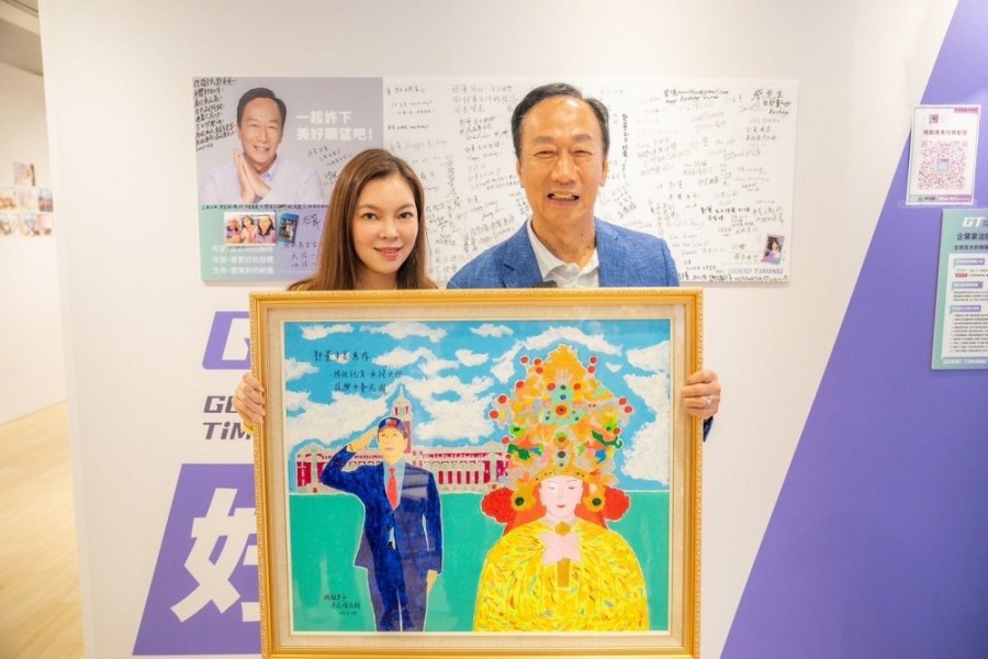 【有影】倒數48小時！郭台銘偕夫人曾馨瑩連署催票 宣示不負所託奮戰到底 351