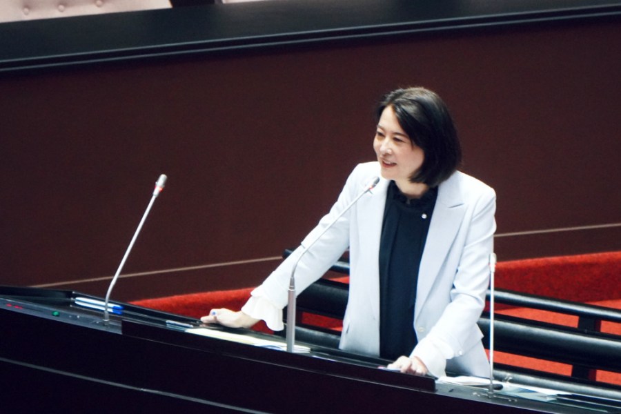照片來源：王鴻薇國會辦公室