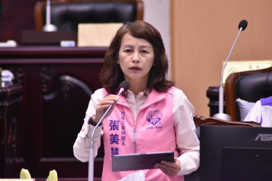 【投書】民進黨怎麼了,提名這樣的候選人?只會作秀的沾醬議員張美慧 358 cnews111231031a01