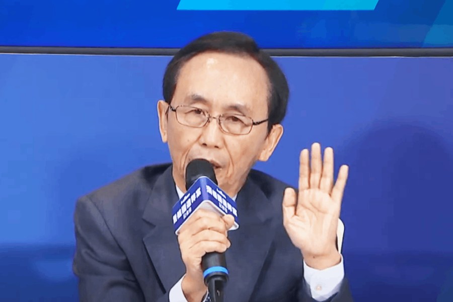 告發郭璽等三人涉潛艦國造弊案 吳子嘉轟形同叛國 212 照片來源:截圖自董事長開講影片
