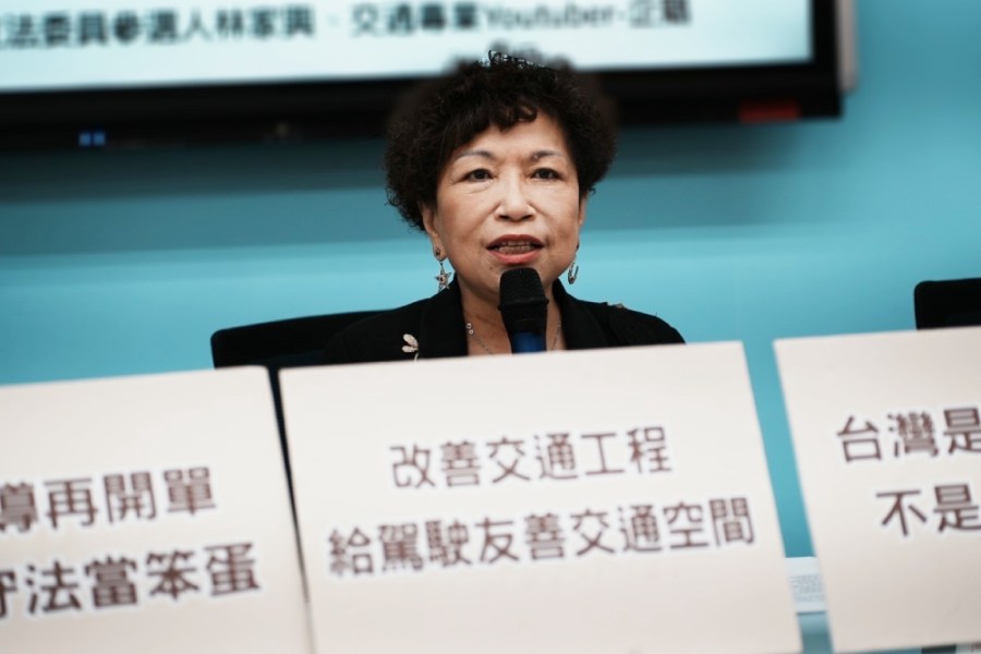 【交通記點新制惹議2-1】何欣純護航違規 游毓蘭斥：選舉大於全民交通安全 221