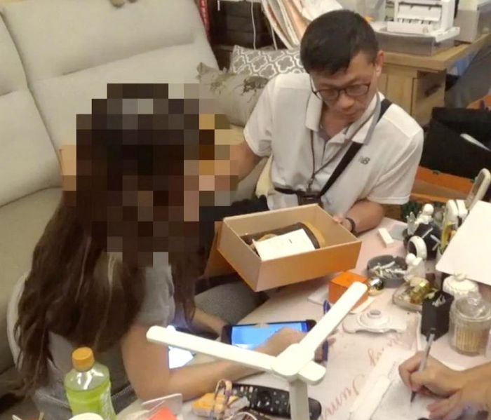 竹南警偵破寄賣詐騙 查扣價值76萬元精品包