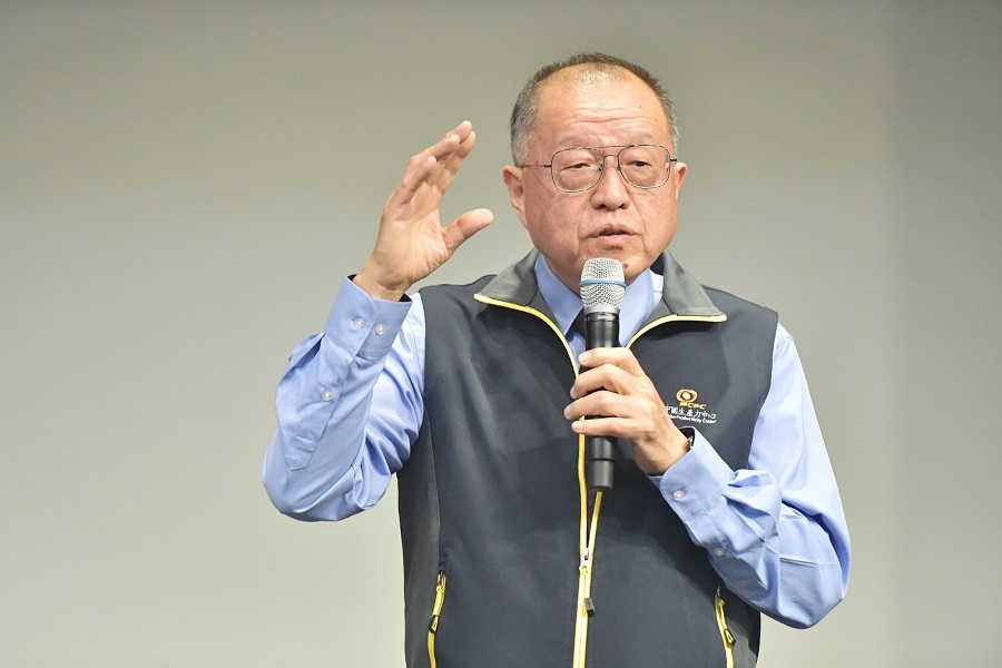 ▲CPC張寶誠總經理指出,預估銀髮產業可達到22兆元商機。CPC將串連各企業能重視銀髮產業,並結合本中心課程、出版品,經由擁抱光芒閱讀趣活動,建立「終身學習」觀念。(記者劉嘉菲翻攝)