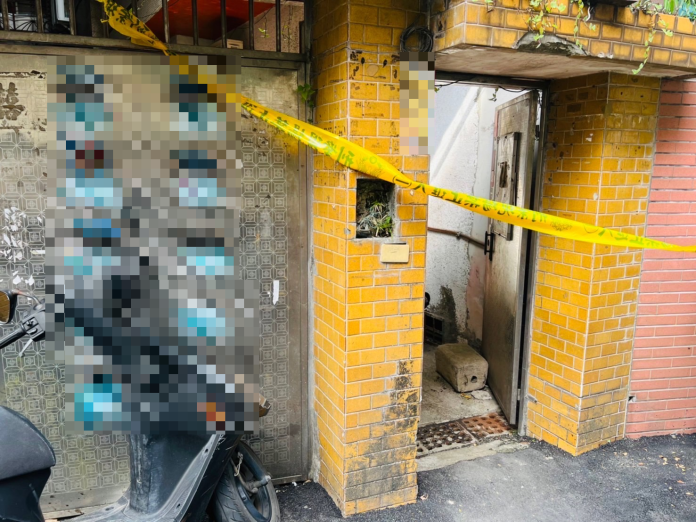 不滿母親質疑「都不工作」 新店男雙刀砍下頭顱遭起訴 62 1 | 社會 社會 記者爆料網
