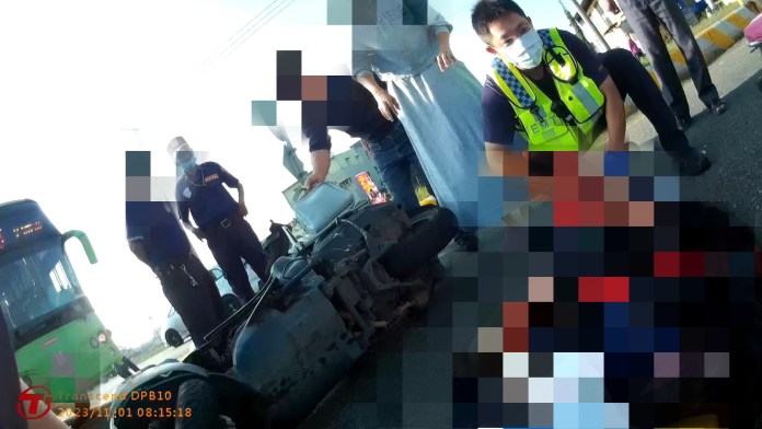 影/嘉義縣公車路口撞飛女騎士 24歲女騎士臉部撕裂傷恐破相 62 1 fotor 20231101143541 0 | 社會 社會 記者爆料網