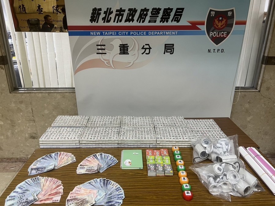 開業不滿一個月警上門 棋牌社掛羊頭賣狗肉暗藏賭場 215 cnews204231102a08