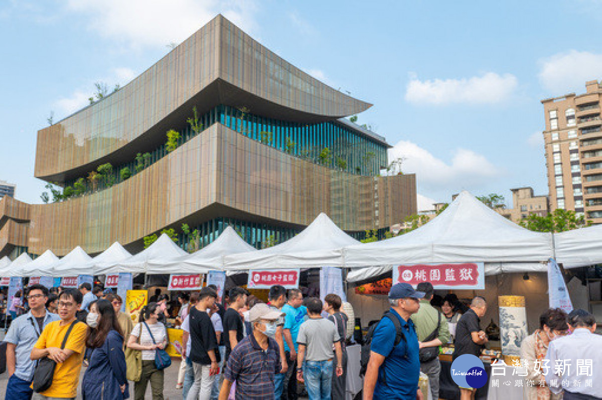 11月3-5日矯正機關教化藝文及技訓作業聯展在桃園藝文廣場。<br /><br /> <br /><br />