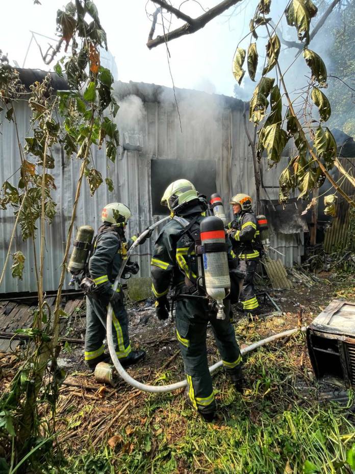 烈焰、濃煙狂竄!北市信安街住宅宮廟起火 釀1死1傷 63 241247 | 社會 社會 記者爆料網