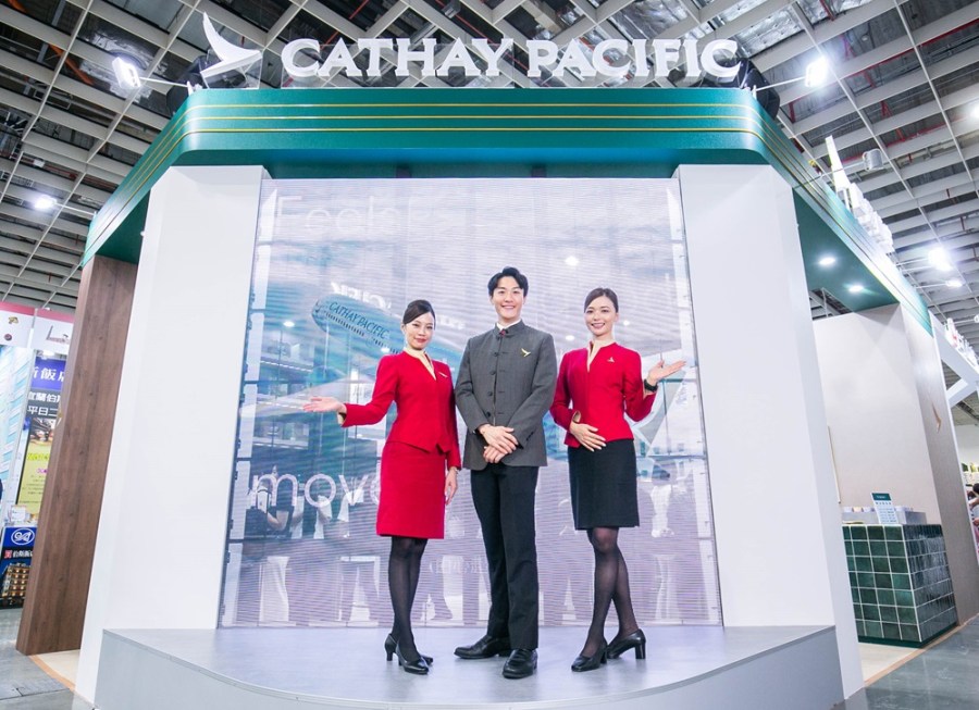 旅展有好康 國泰航空52航點經濟艙優惠 鳳凰旅遊第2人減2萬 易飛網四大超激安 HOME HOTEL買10送1 233 cnews204231103a17