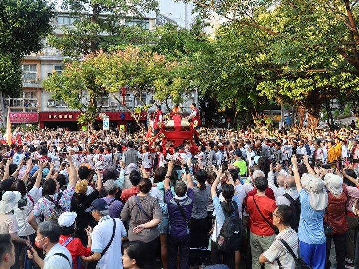 「臺北溫泉季」新北投登場 四年一次!見證松山市道後撞神轎盛典