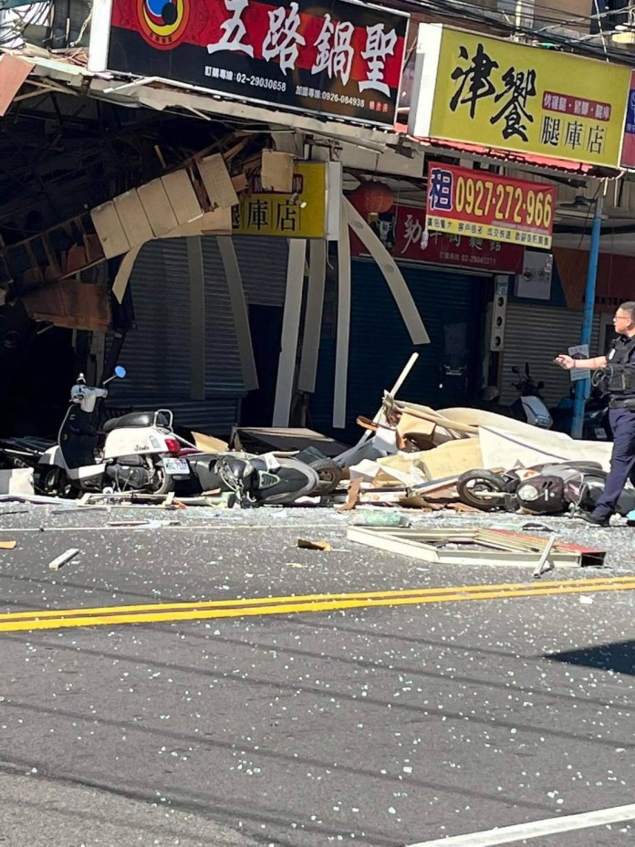 快訊/中和才氣爆完新莊也爆了!新北3小時內連2起氣爆案 72 img 1790 1 | 社會 社會 記者爆料網
