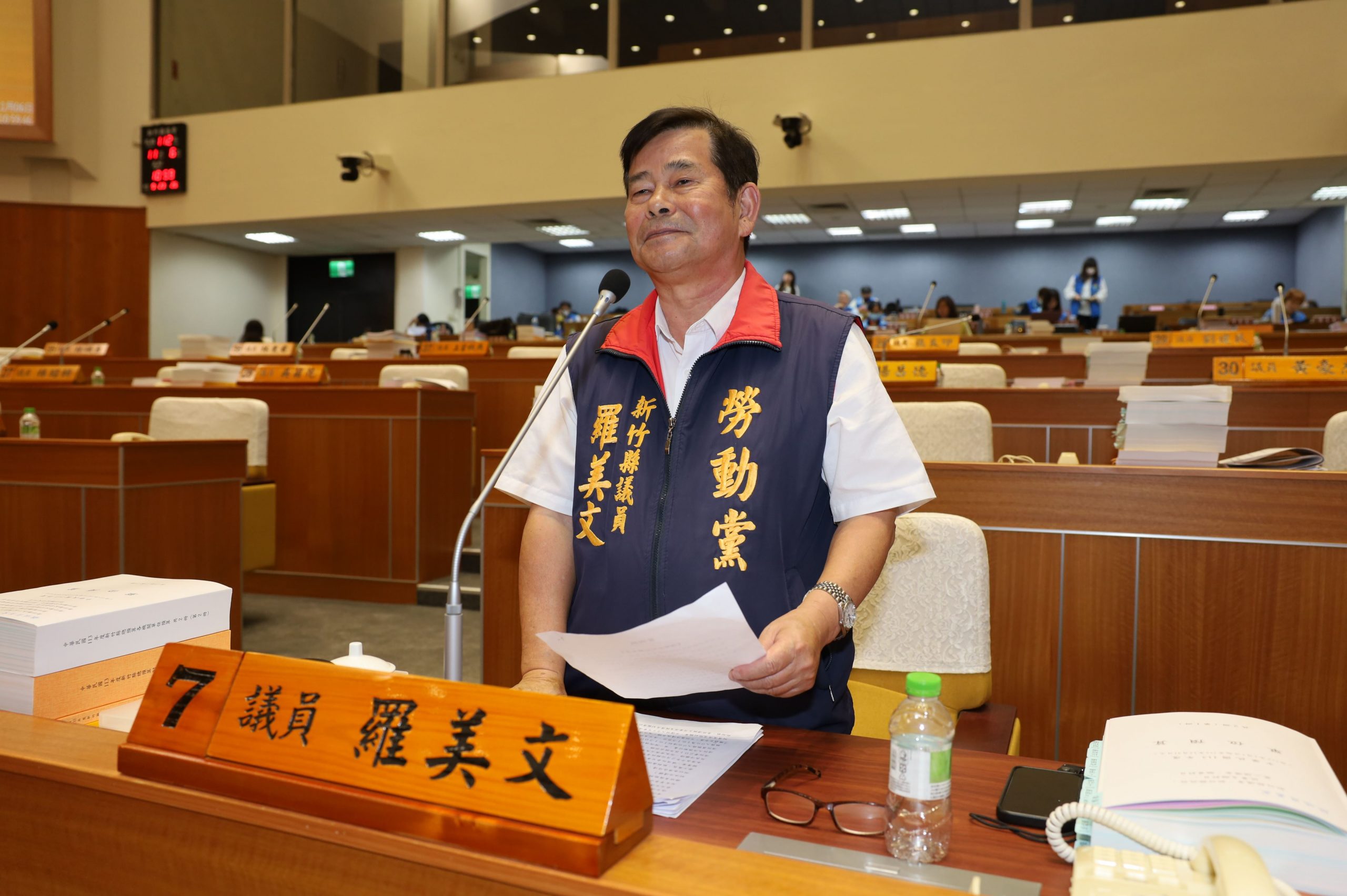 新竹縣勞動黨議員羅美文質詢 關心消防員人力