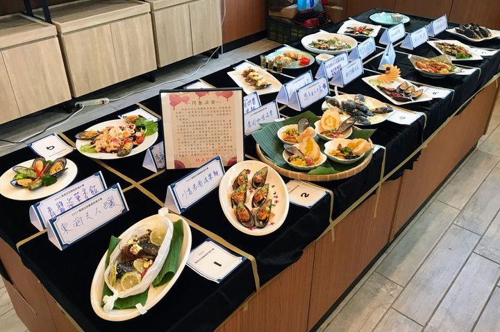 第二屆馬祖特色食材創意料理競賽以「淡菜」為主角。 圖:馬祖國家風景區管理處/提供