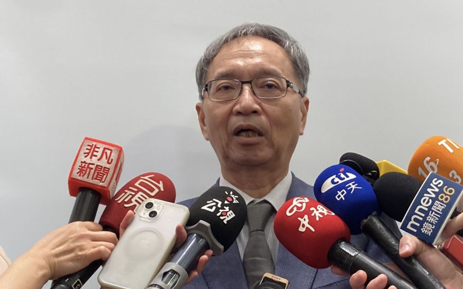 護理師爭「每月萬元補助」 薛瑞元喊不可行!「加薪永遠沒人滿意」 220 護理師爭「每月萬元補助」 薛瑞元喊不可行!「加薪永遠沒人滿意」 219