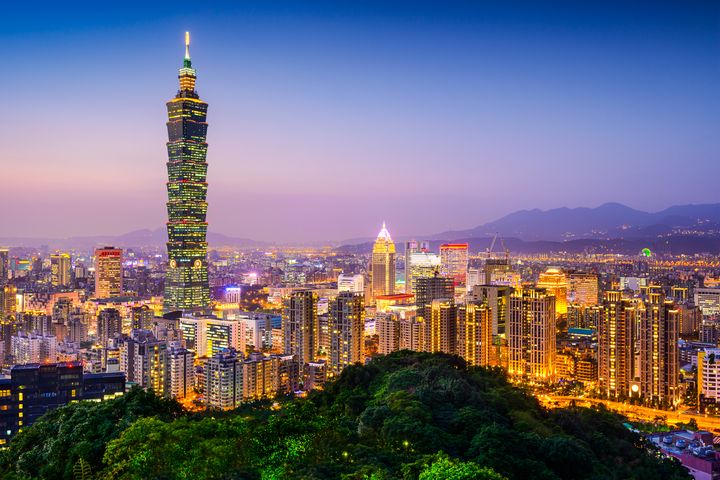 加入臺北市政府 LINE 抽好禮。 圖:Shutterstock/來源