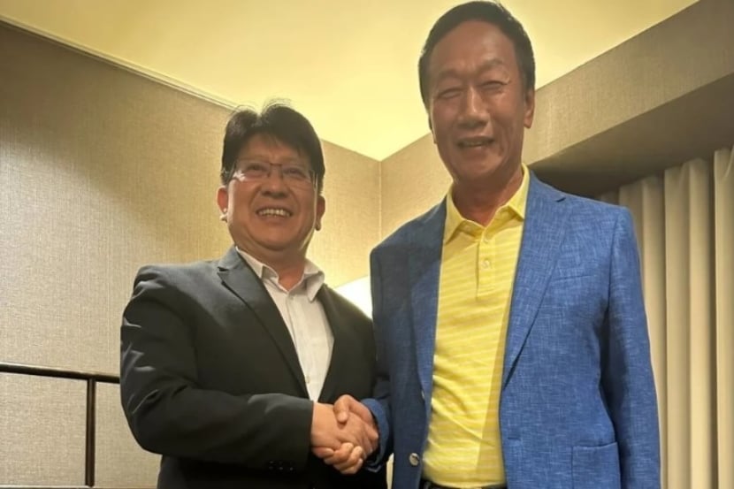國民黨新竹縣立委林思銘(左)呼籲郭台銘「重回國民黨陣營，一起為中華民國打拚！」林思銘提供