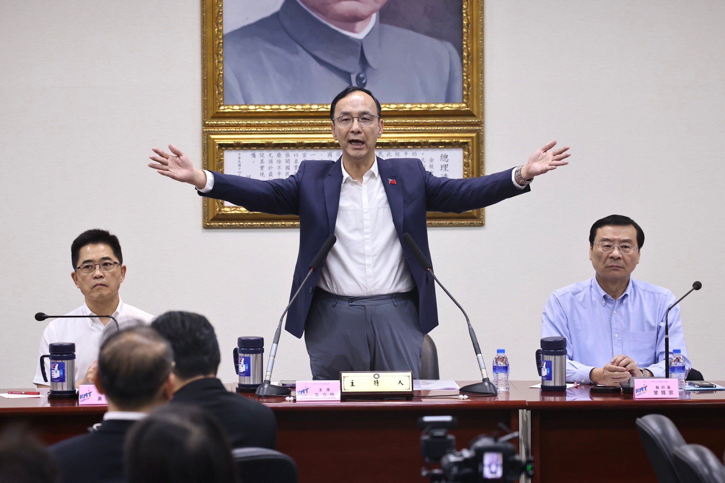 朱立倫8日再度呼籲藍白合回應民意政黨輪替聲音。林啟弘攝