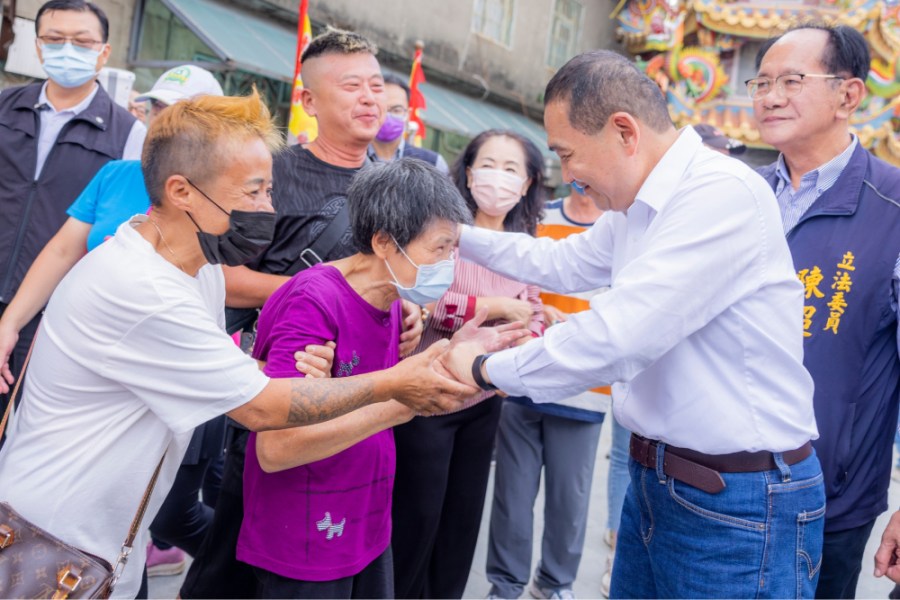 【Lowi Ai 大數據2024總統大選網路聲量3-2】侯友宜受藍白合懸而未決 負面衝最高 顏文正:民調一時、提民生政見最終才能打動人心 246 【Lowi Ai 大數據2024總統大選網路聲量3-2】侯友宜受藍白合懸而未決 負面衝最高 顏文正:民調一時、提民生政見最終才能打動人心 245