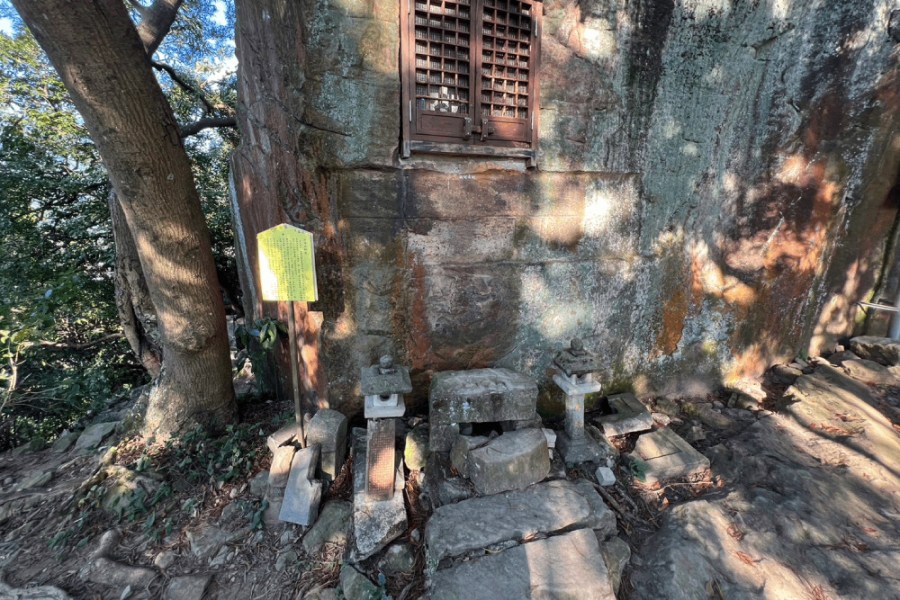 丹鳳山古蹟必經步道殘破淪三不管 林延鳳要市府公務預算修繕 230 照片來源:林延鳳議員辦公室