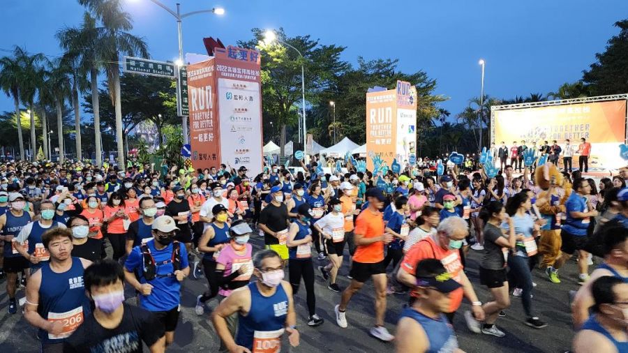 2023高雄富邦馬拉松11/25登場 國內外菁英好手、藝人跑者齊聚港都