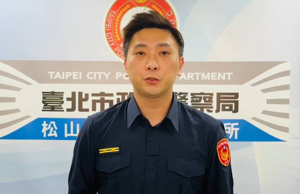民有所所長李年立說明。（記者林金聖翻攝）