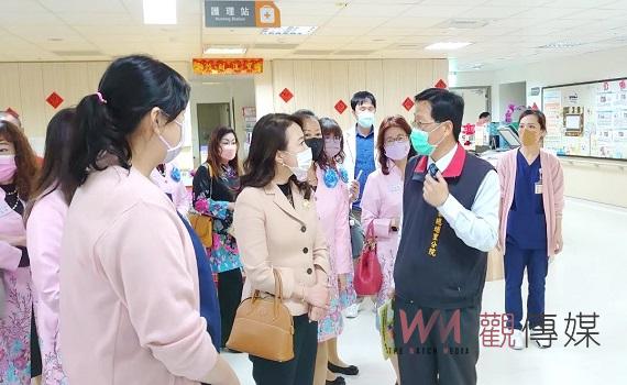 婦女企管協會無私愛心捐贈中榮埔里分院全新的電動護理床