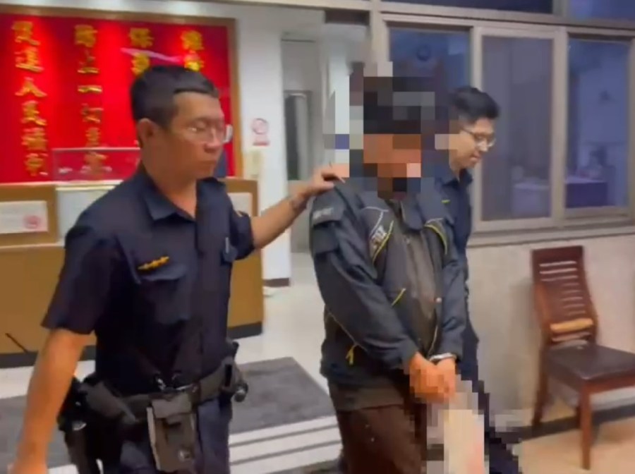 違停藏毒謊報身分 拒檢衝撞竄逃1.5公里還是栽了 222 cnews204231111a03