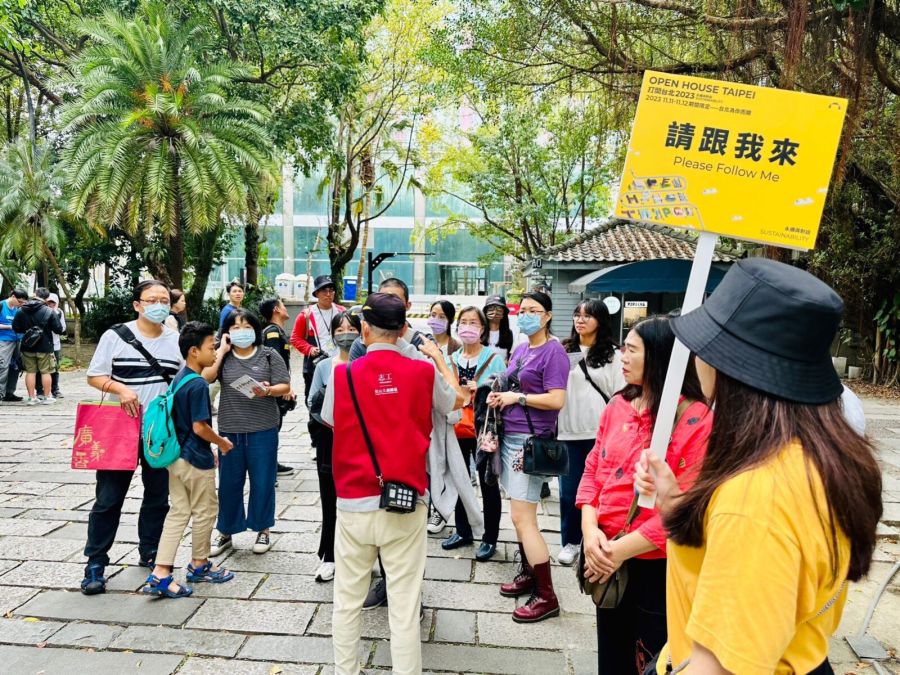 松菸首次開放古蹟禁區 民眾搶看園區營運秘密核心 224 CNEWS195231111a01
